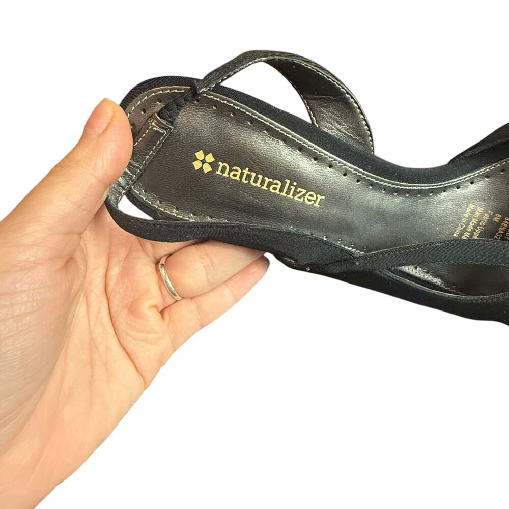Naturalizer Prissy Black Fabric Slingback Heels Size 8M - Picture 4 of 6